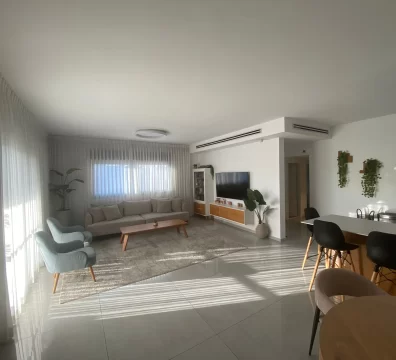 WhatsApp Image 2025-07-22 at 19.26.24 (4)