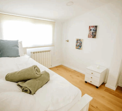 WhatsApp Image 2025-08-24 at 12.10.15 (1)