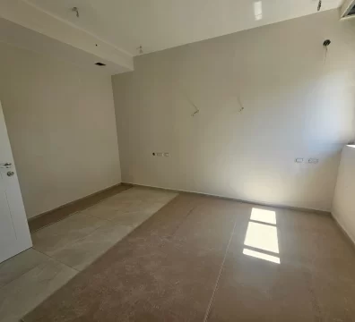 WhatsApp Image 2025-11-06 at 18.46.52 (1)