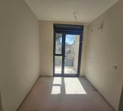 WhatsApp Image 2025-11-06 at 18.46.53 (1)