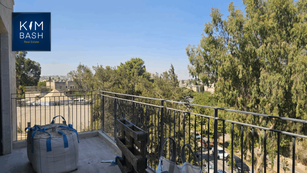 Baka 3 Bedrooms Apartment