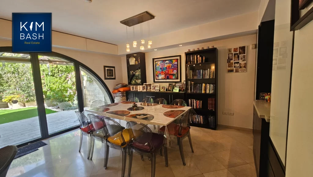 David’s Village Beautiful Apartment