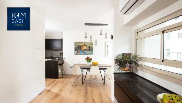 Ra’anana – 4.5 Bedrooms – ₪4.25M