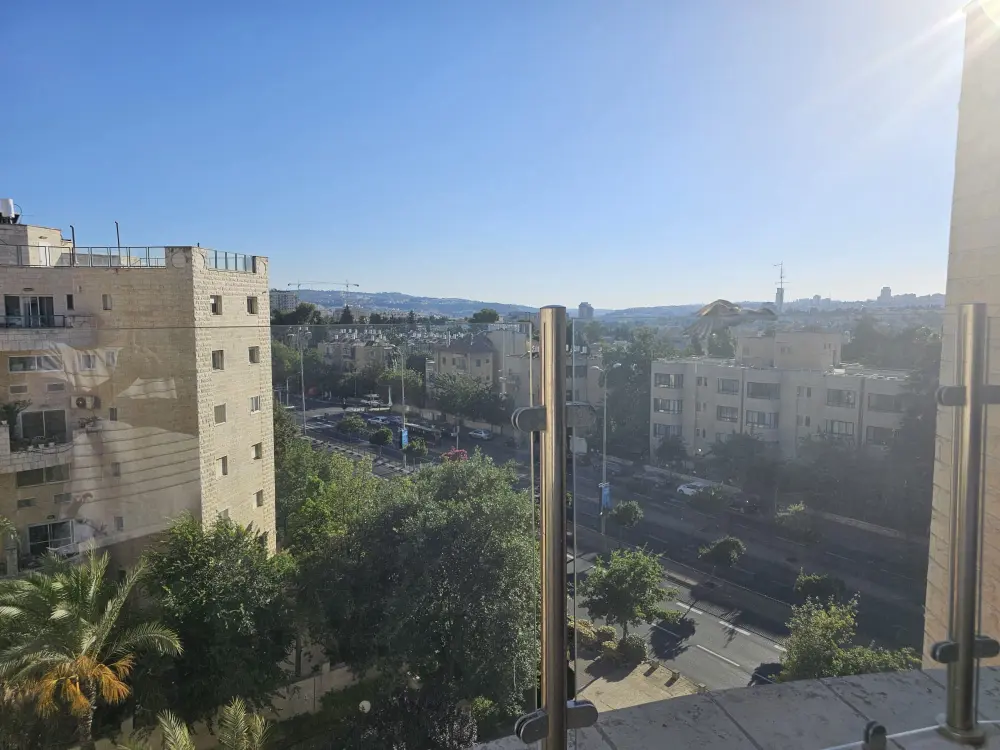 Modern property in Derech Chevron Jerusalem